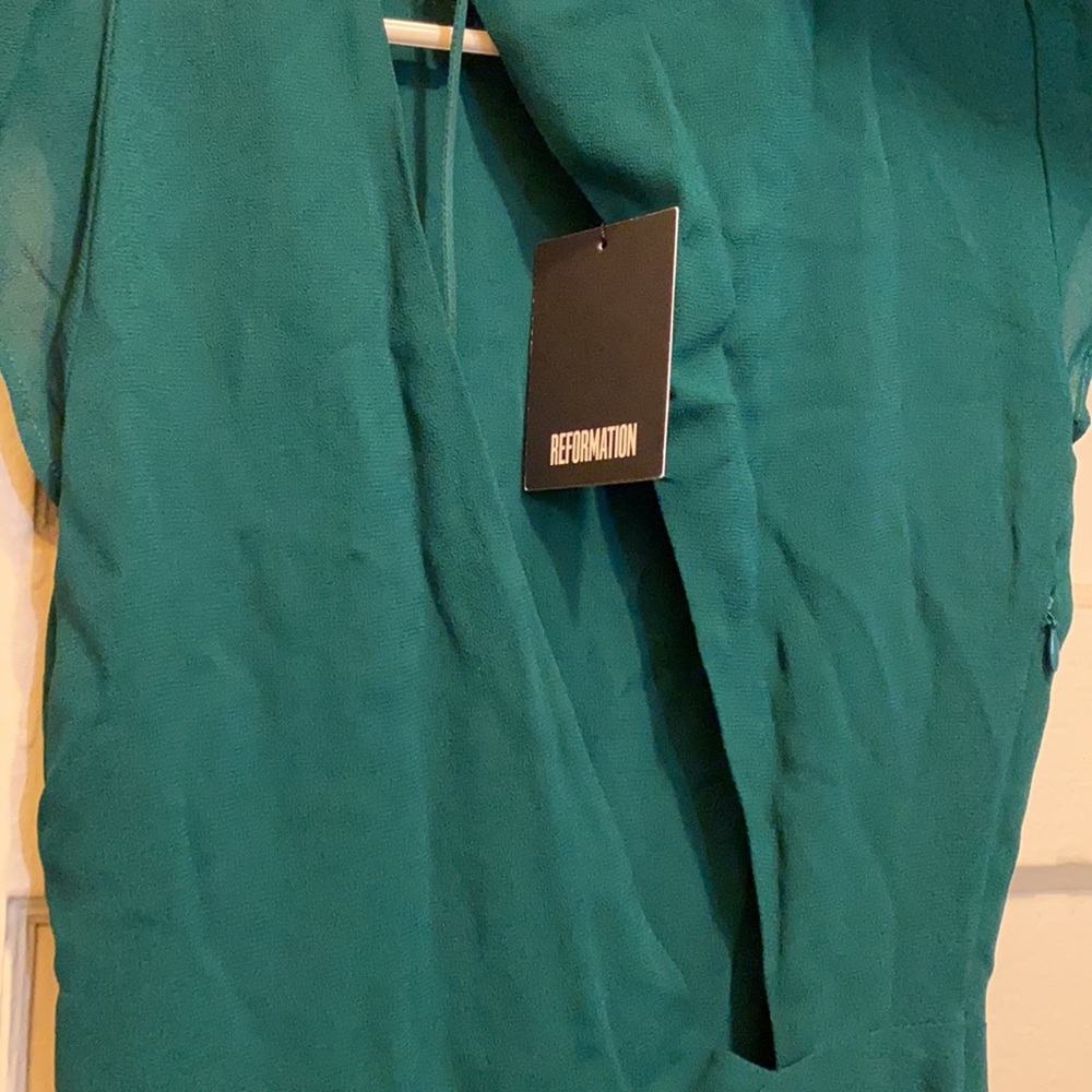 Reformation Luis Dress in Emerald - Picture 3 of 4